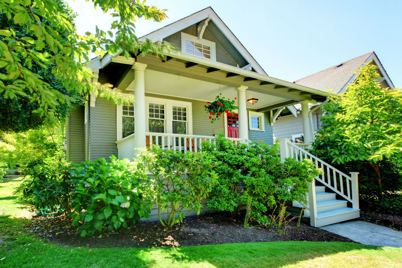 Are you considering a downsizing move? Here are some ways to improve the experience.